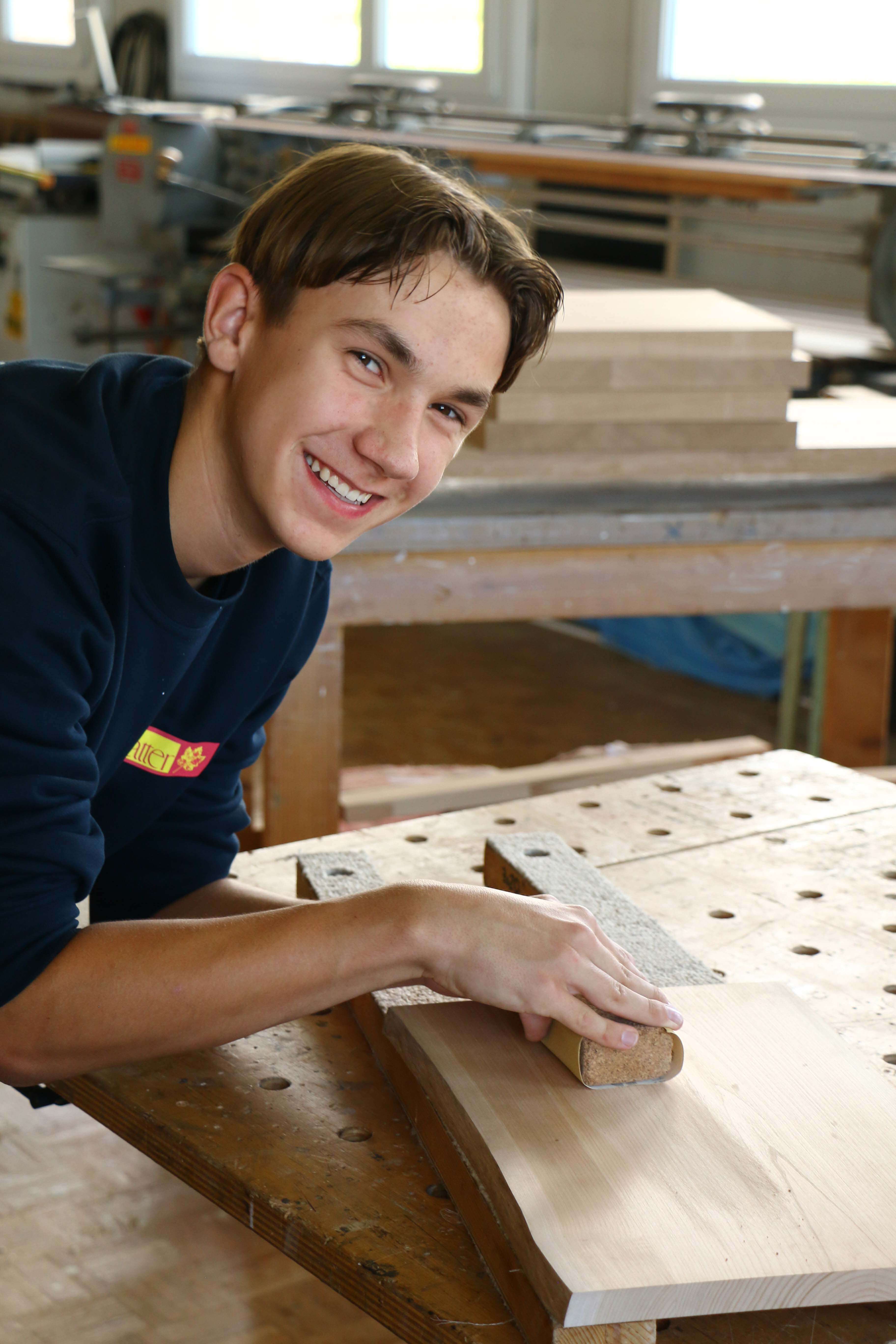 Florin Trüssel | Lernender Schreiner EFZ, 3. Lehrjahr & Mountainbiker und Schlagzeuger